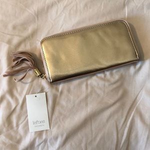 Rose gold/gold wallet